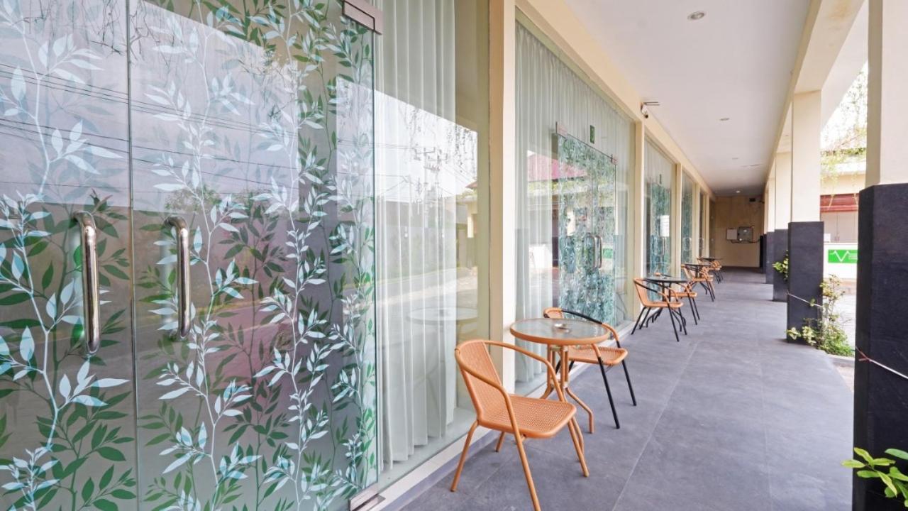V Canggu Dormitory Екстериор снимка